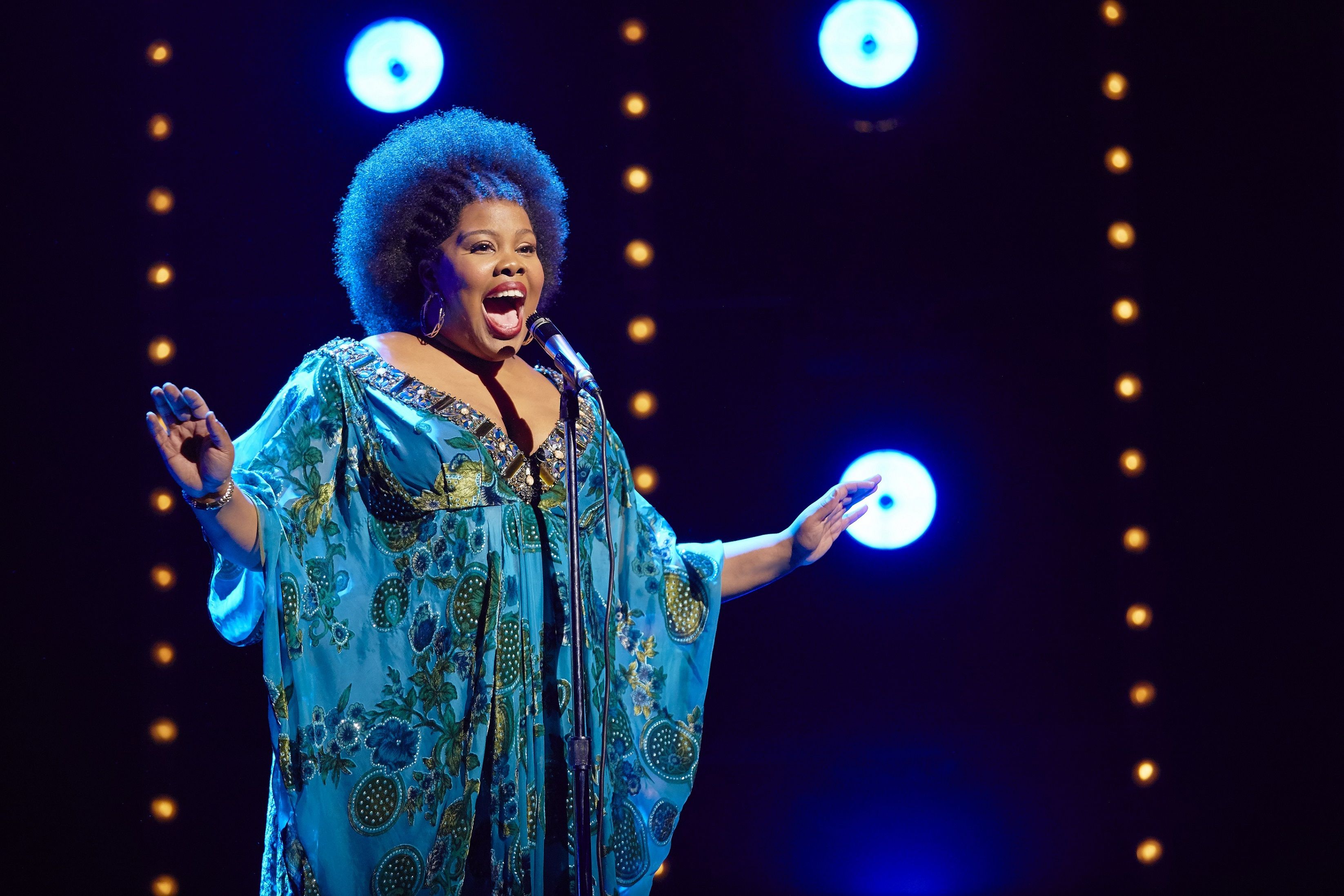 Amber Riley in Dreamgirls at the Savoy Theatre. Credit Brinkhoff-Mögenburg.jpg