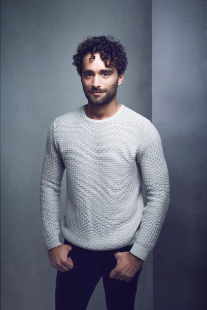 Aladdin, Prince Edward Theatre - Matthew Croker (Aladdin) Photographer Matt Crockett. -® Disney 10148_R