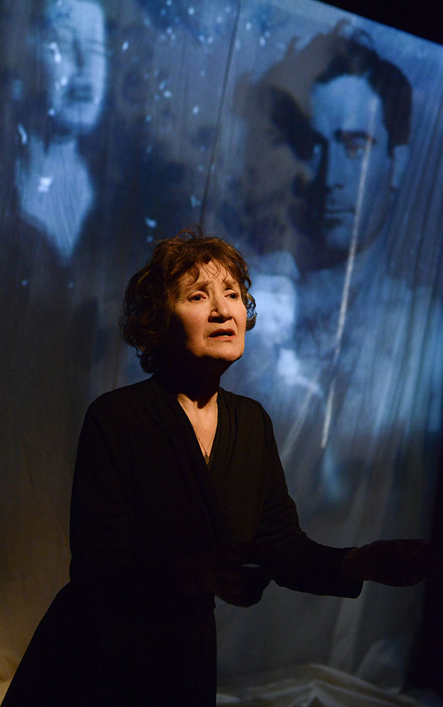 Hymn-to-Love_Elizabeth-Mansfield_Photo-Robert-Day