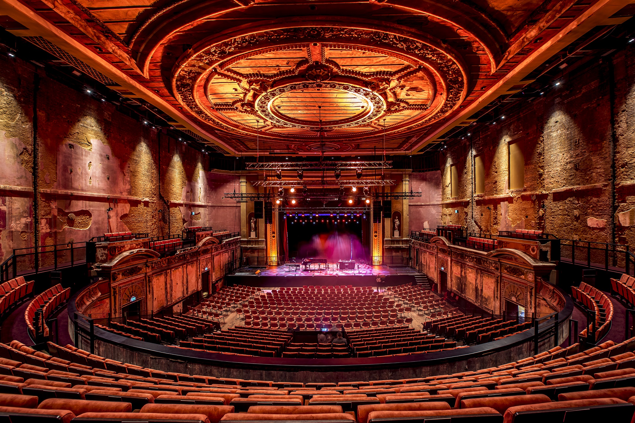 AlexandraPalaceTheatre_interior_auditorium_empty_c_LloydWinters_2018.JPG